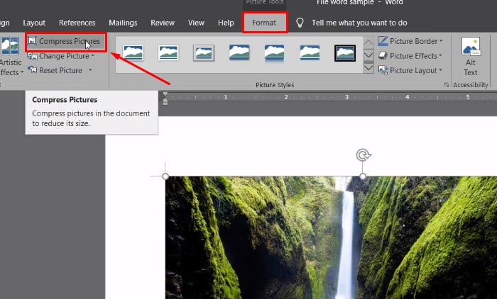 Tiếp đến click vào tab Format và chọn Compress Pictures như hình hướng dẫn bên dưới